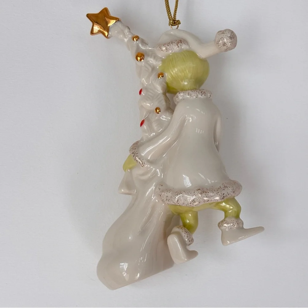 Lenox grinch away